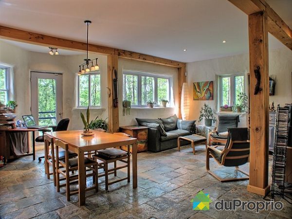Dining Room / Living Room