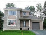2 Storey in Fleurimont, Estrie