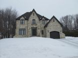 2 Storey in Bois-Des-Filion, Laurentides 