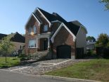 2 Storey in Bois-Des-Filion, Laurentides 