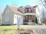 2 Storey in St-Colomban, Laurentides 