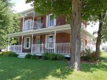 2 Storey in East Angus, Estrie