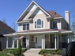 2 Storey in Roxton Pond, Estrie