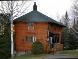 2 Storey in St-David-de-Falardeau, Saguenay-Lac-Saint-Jean