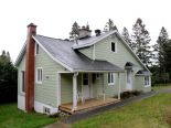 2 Storey in St-Adolphe-D'Howard, Laurentides 