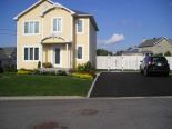 2 Storey in St-Henri-de-Levis, Chaudiere-Appalaches