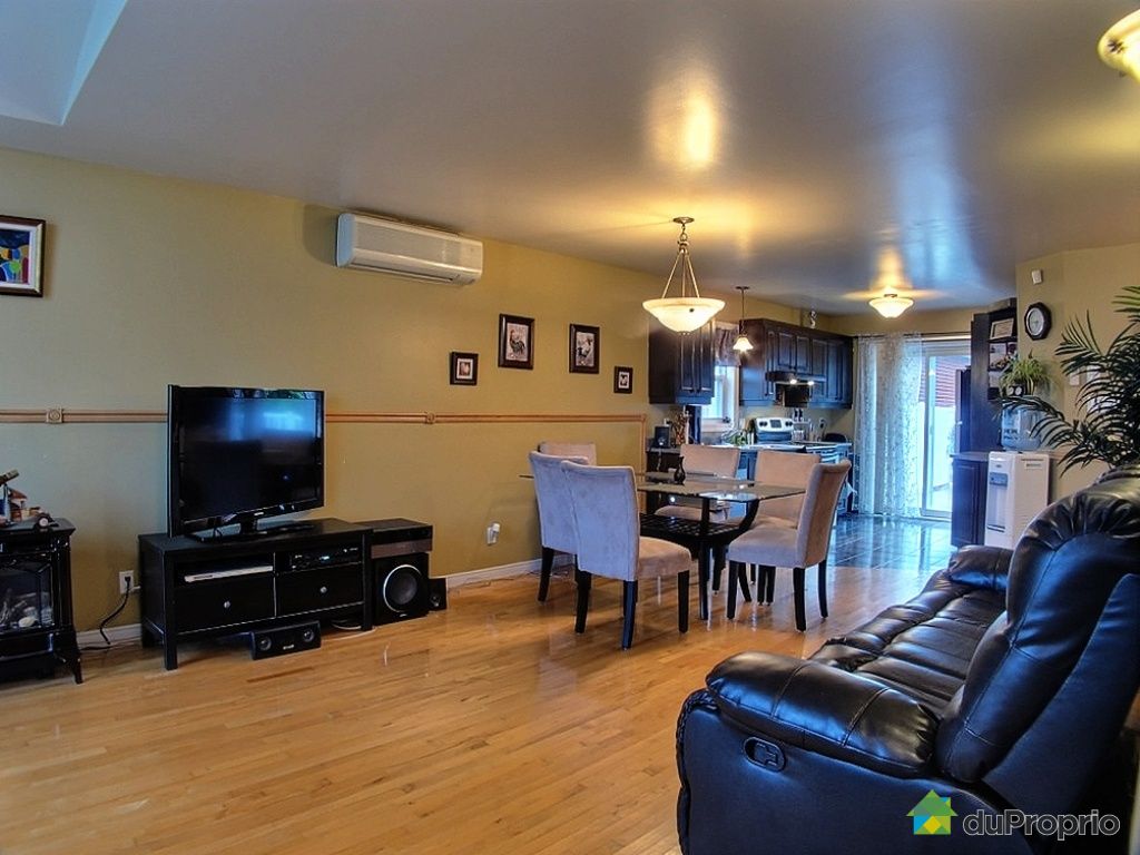 Maison à vendre SteVictoireDeSorel, 4, rue JeanPaul Rioux, immobilier Québec DuProprio Maison à vendre SteVictoireDeSorel, 4, rue JeanPaul Rioux, immobilier Québec DuProprio