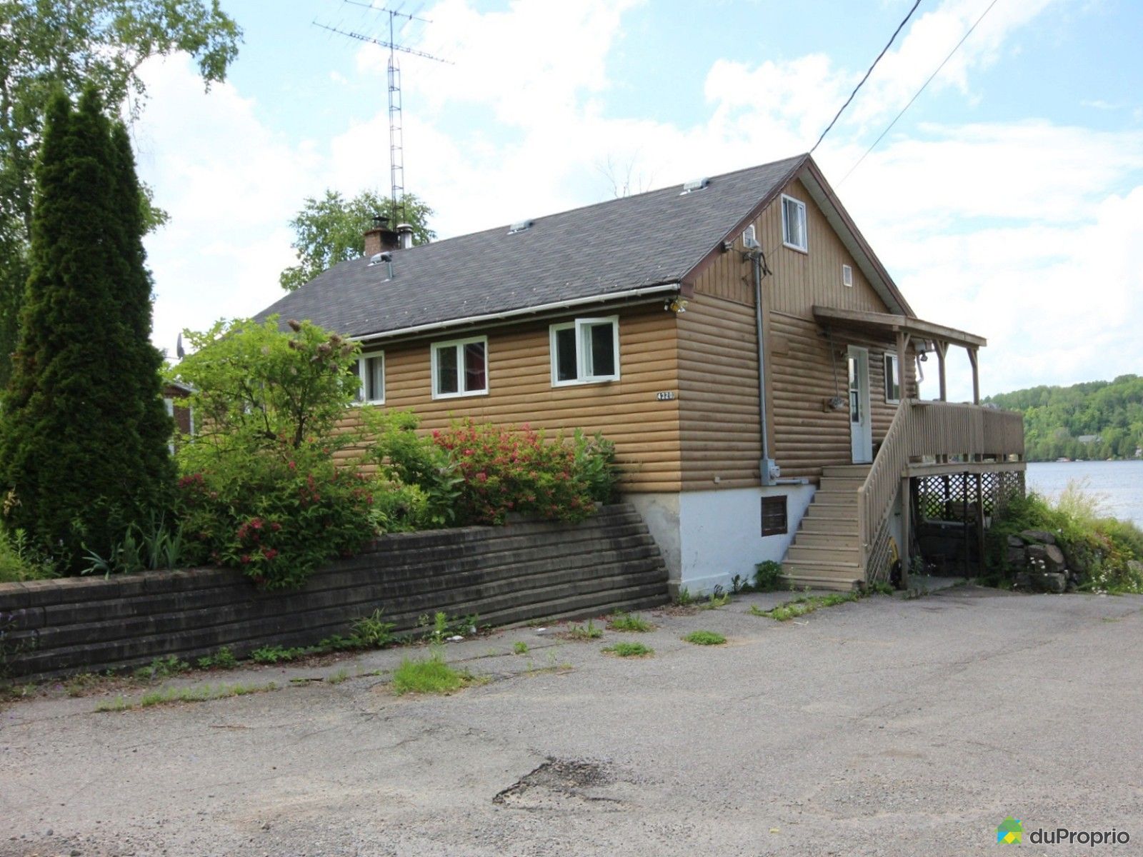 Chalet vendu Chertsey, immobilier Québec DuProprio 527047