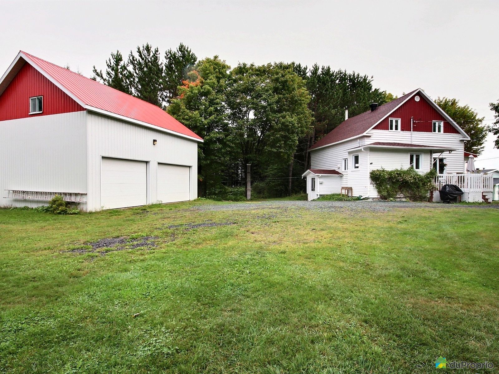 Fermette à vendre SteSabineDeBellechasse, 20 rang SaintHenri