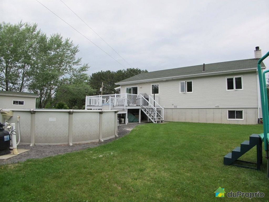 Maison à vendre LacAuxSables, 102 rue du Parc, immobilier Québec DuProprio 423104 Maison à vendre LacAuxSables, 102 rue du Parc, immobilier Québec DuProprio 423104