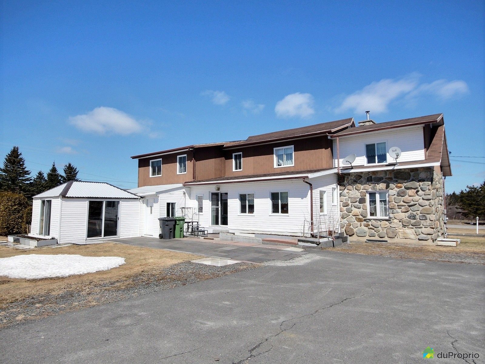 Maison à vendre LacDrolet, 773 rue Principale, immobilier Québec DuProprio 694329