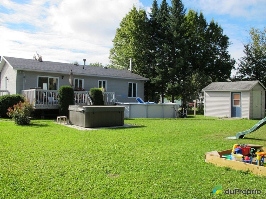Maison vendu LacStCharles, immobilier Québec DuProprio 362178 Maison vendu LacStCharles, immobilier Québec DuProprio 362178