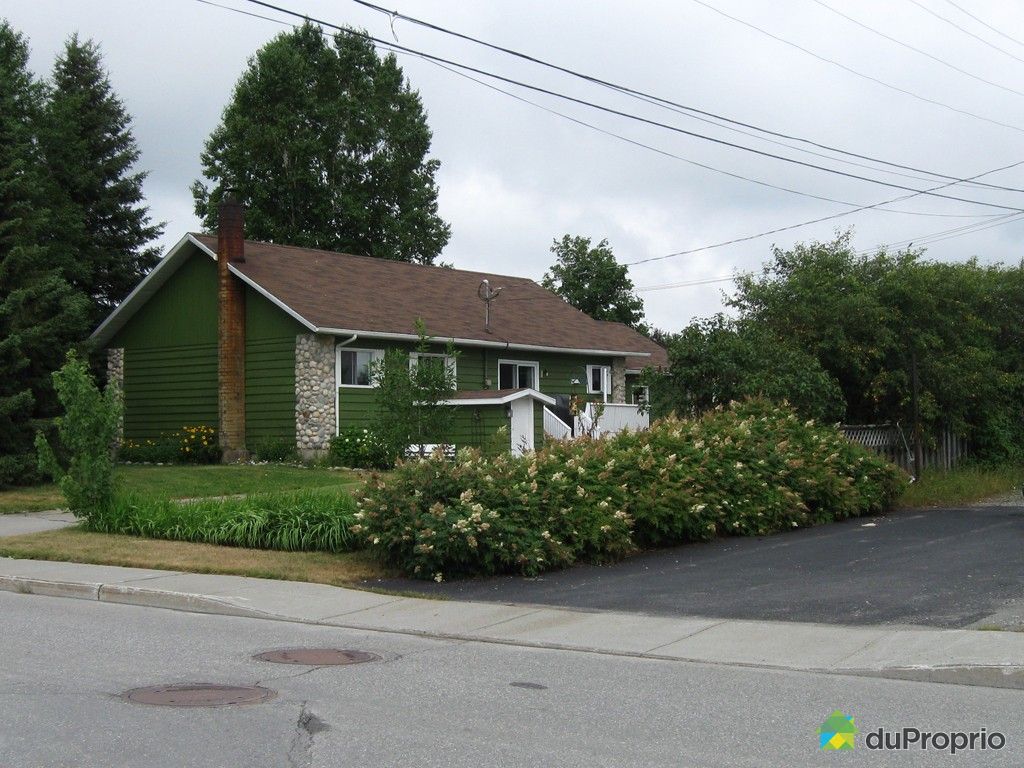 Maison à vendre Malartic, 400 avenue des Saules, immobilier Québec DuProprio 356082