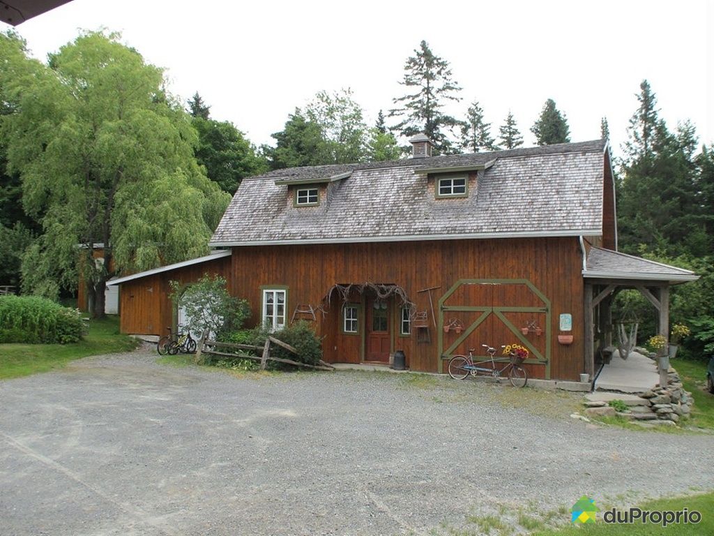 Domaine et villa vendu StJacquesDeLeeds, immobilier Québec