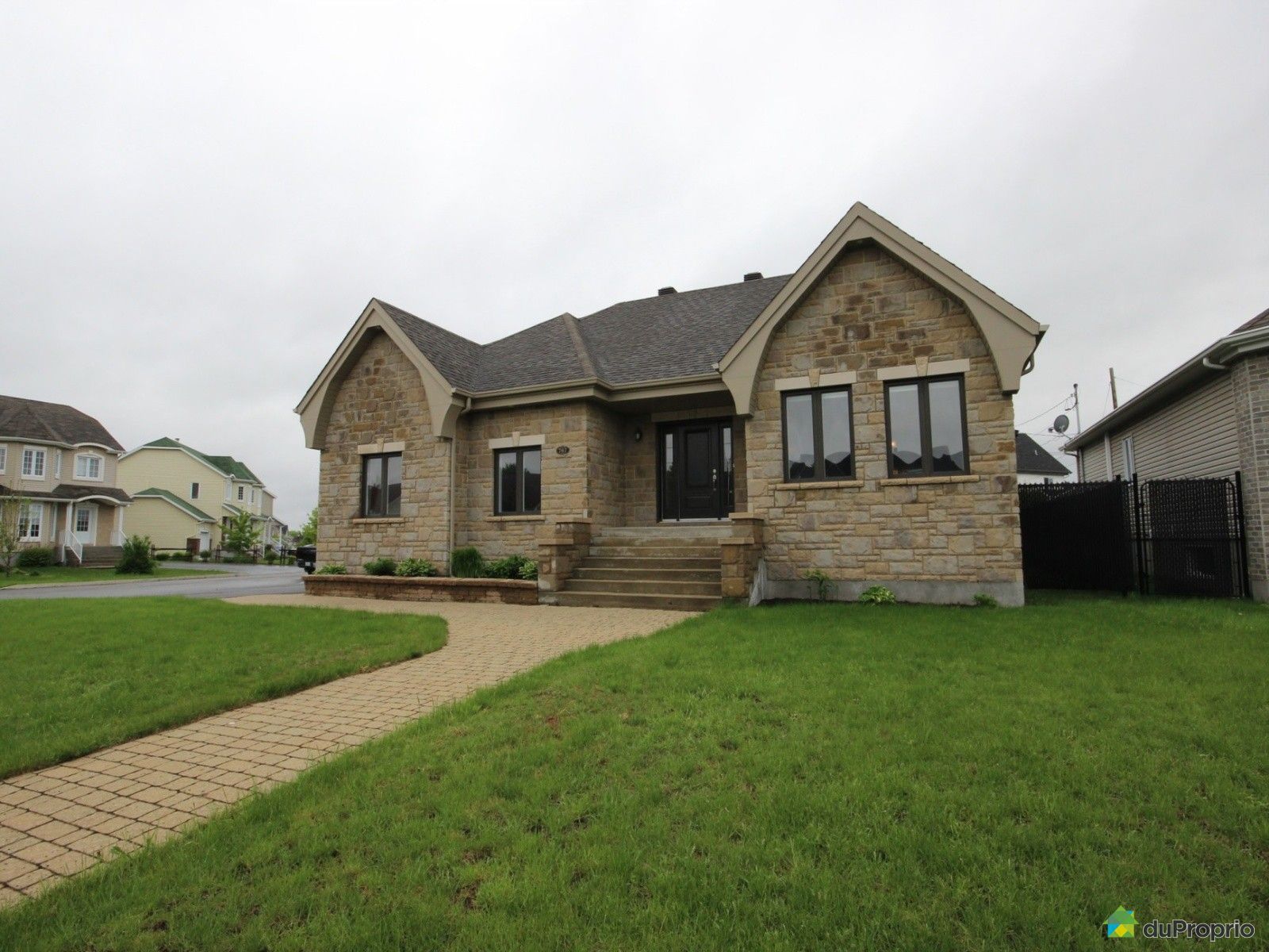 Maison vendu L'Assomption, immobilier Québec DuProprio 522764