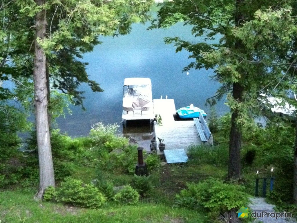 Chalet à vendre StSauveur, 1635 chemin Filiatrault, immobilier Québec