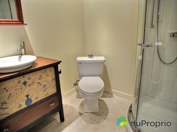 Salle de bain sous-sol