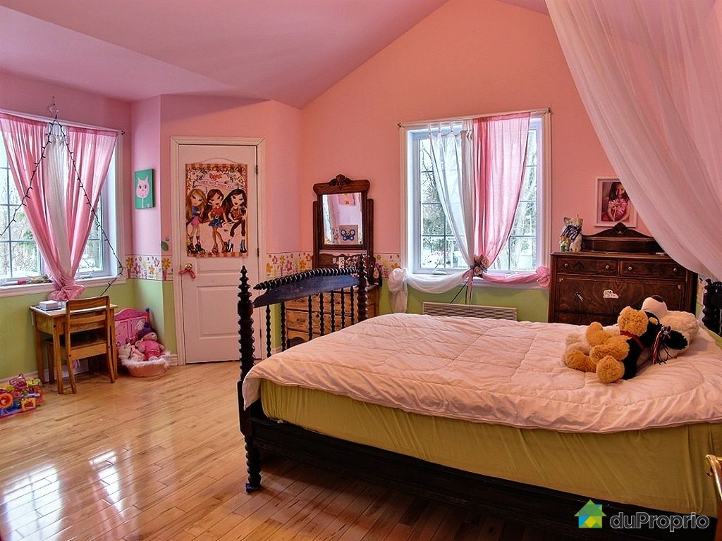 Maison à vendre VeniseEnQuebec, 391 avenue de la Pointe Jameson