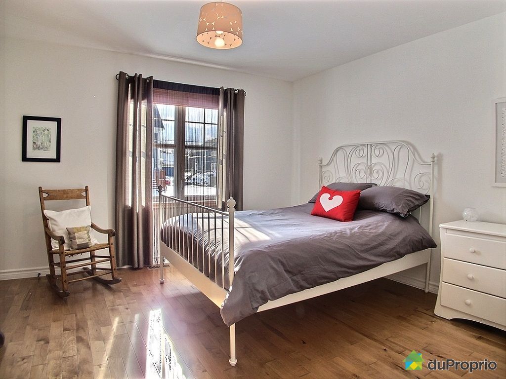 Jumelé vendu Bromont, immobilier Québec DuProprio 499458