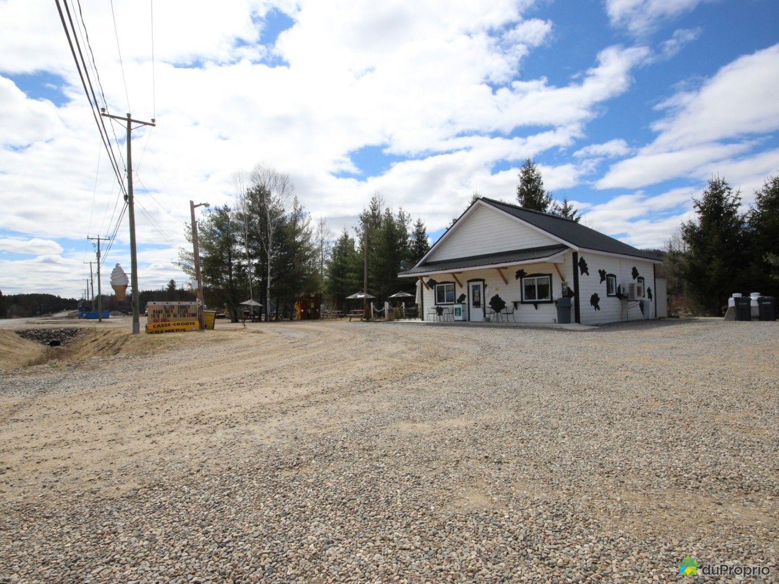 Restauration for sale in StRemiD'Amherst, 1417 route 323 DuProprio