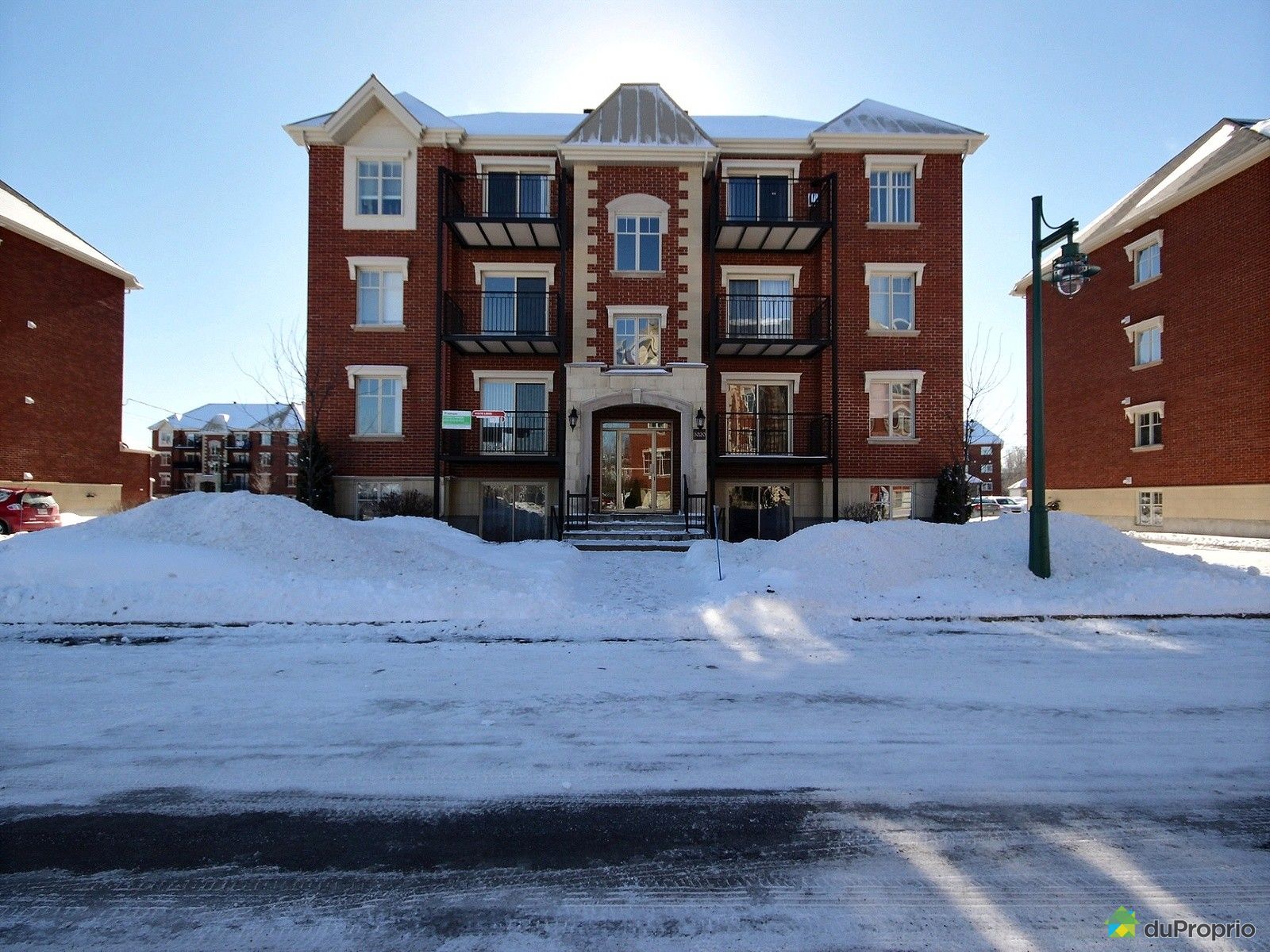 Condo à vendre StHubert, 83020 rue CharlesLacoste, immobilier Québec DuProprio 688648 Condo à vendre StHubert, 83020 rue CharlesLacoste, immobilier Québec DuProprio 688648