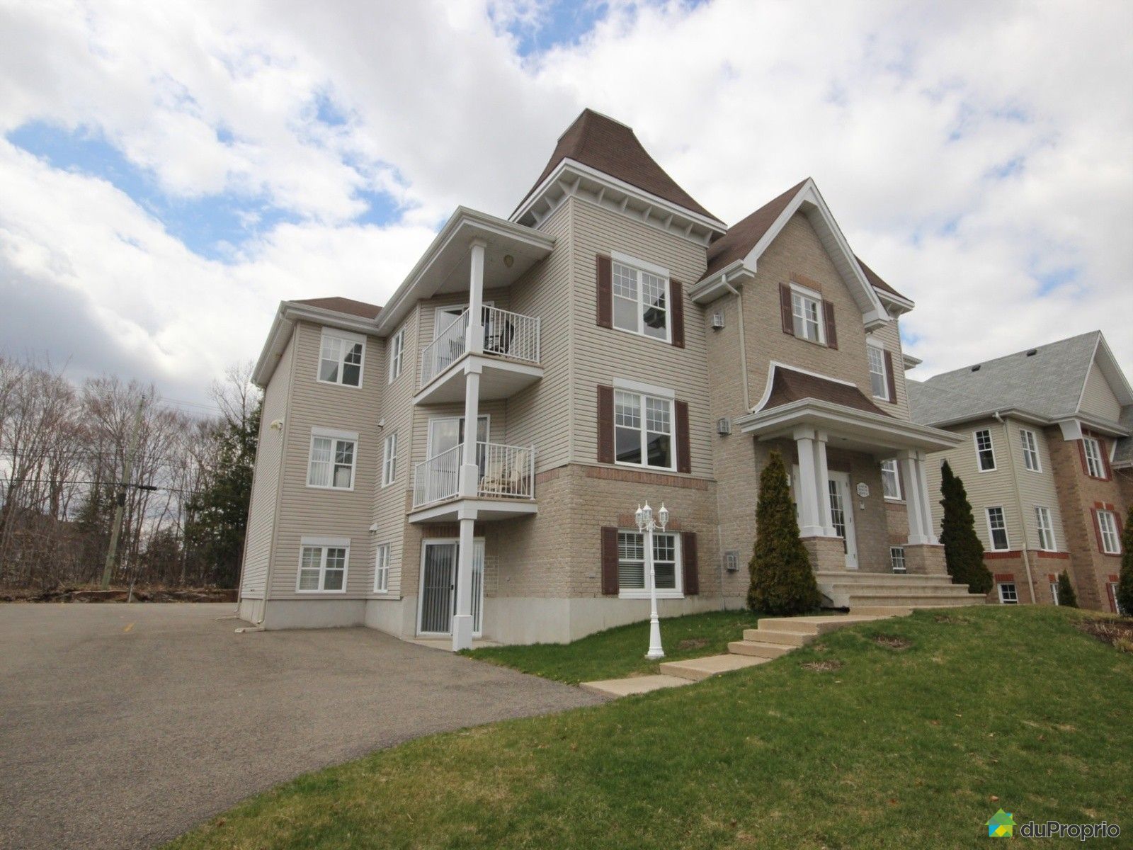 Condo à vendre StJérôme, 11107 boulevard Maisonneuve, immobilier Québec DuProprio 697928 Condo à vendre StJérôme, 11107 boulevard Maisonneuve, immobilier Québec DuProprio 697928