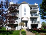 Condominium in Ste-Catherine, Monteregie (Montreal South Shore)