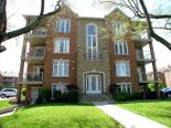Condominium in La Prairie, Monteregie (Montreal South Shore)