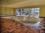 Piscine int�rieure