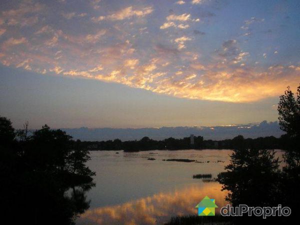 Vue sur le lac