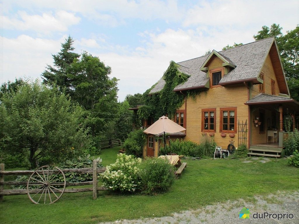 Domaine et villa vendu StJacquesDeLeeds, immobilier Québec