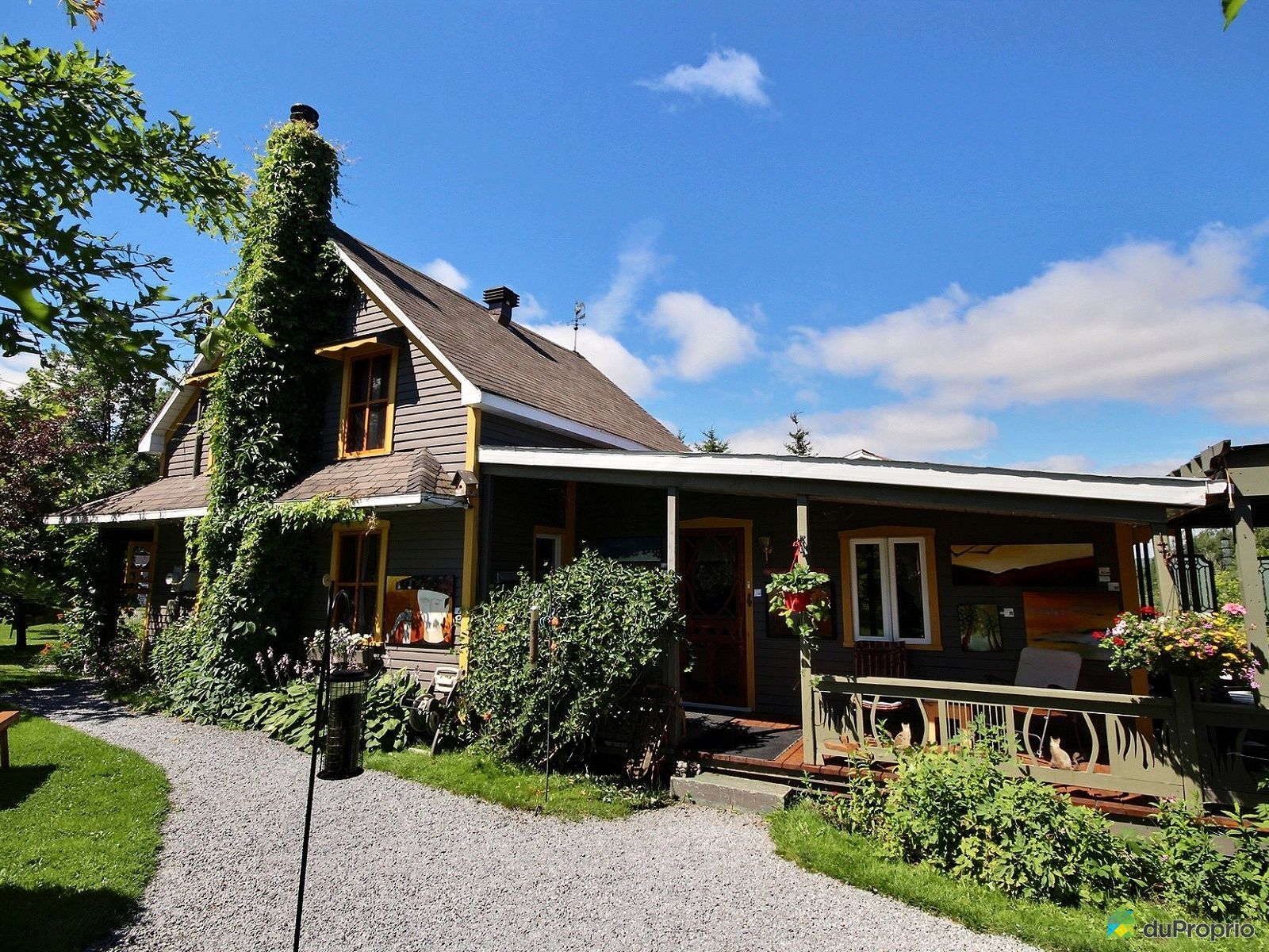 Maison à vendre NotreDameDesBois, 46 rue Principale Ouest, immobilier Québec DuProprio 711232