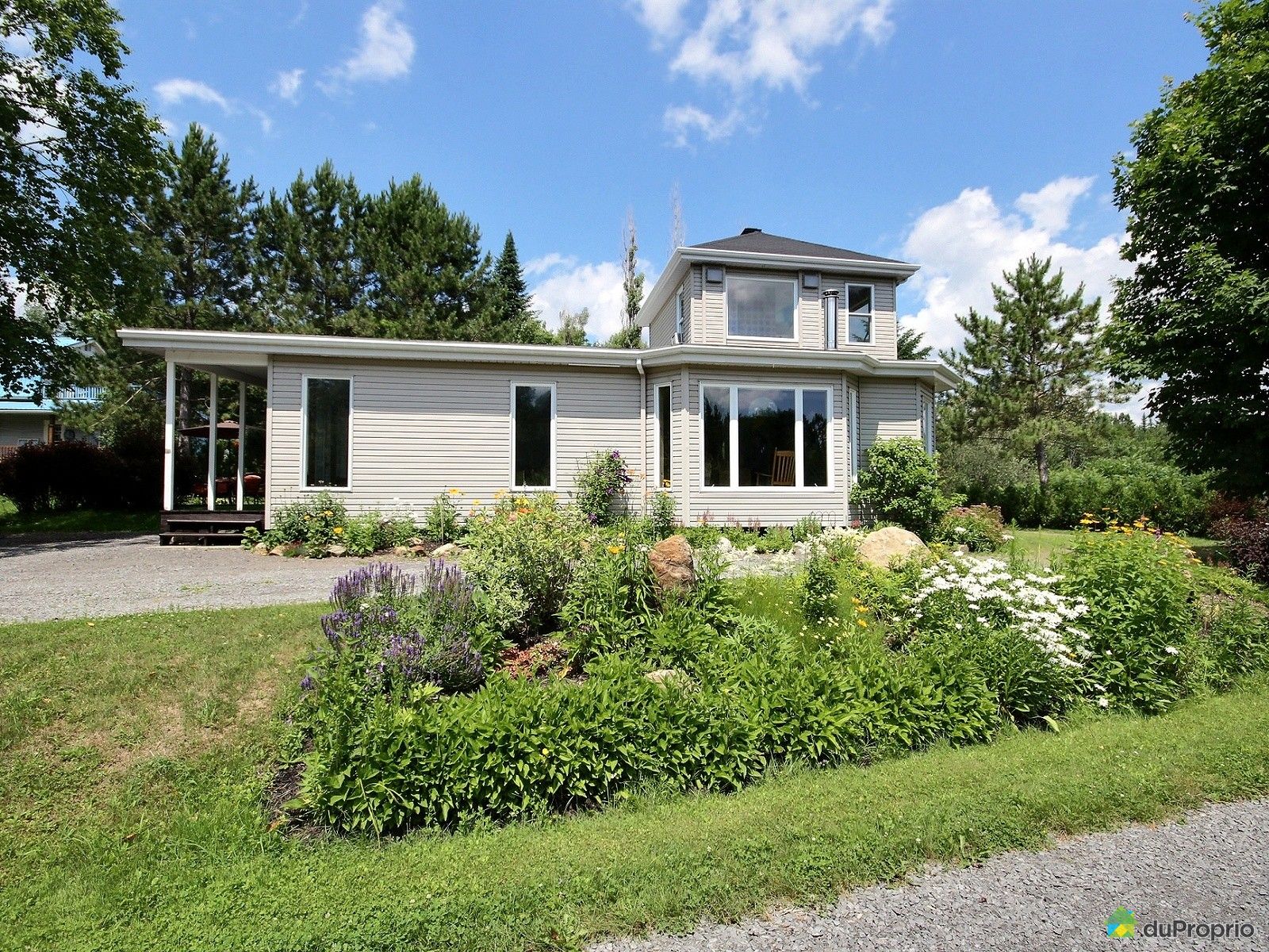 Maison vendu LacStCharles, immobilier Québec DuProprio 519693 Maison vendu LacStCharles, immobilier Québec DuProprio 519693