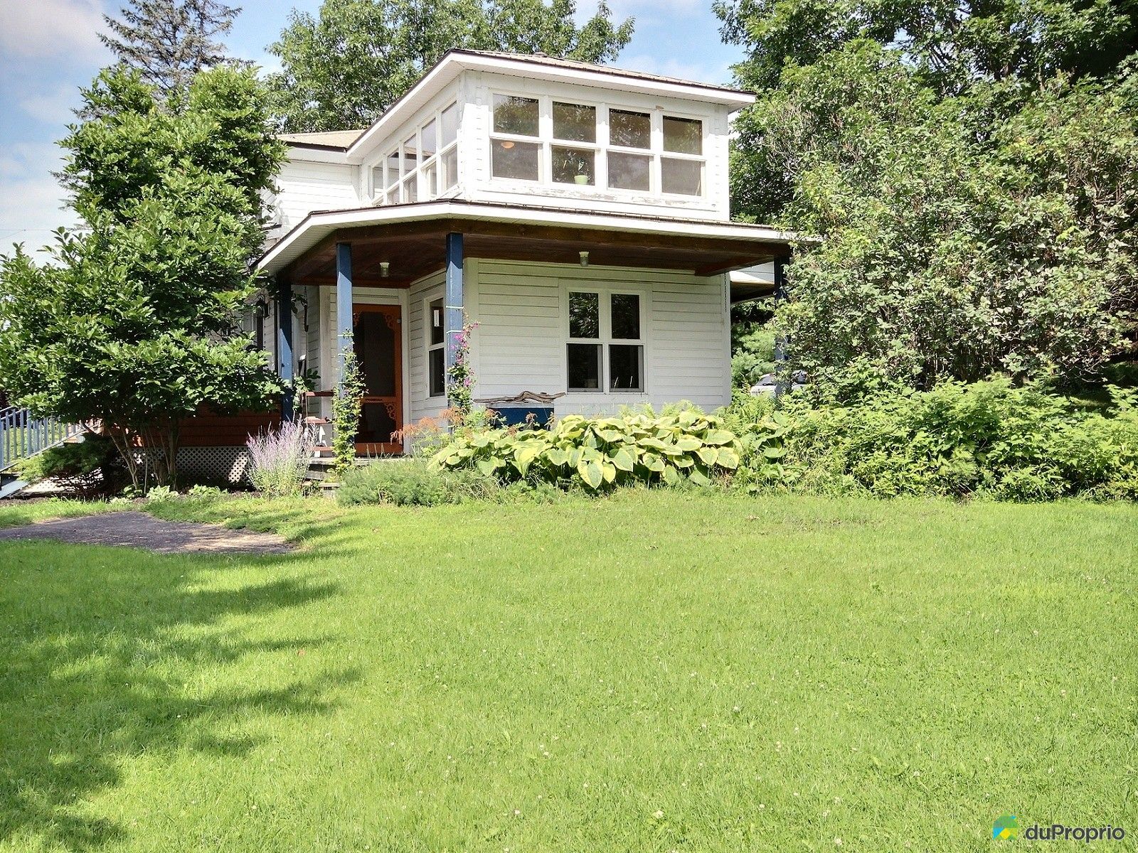 Maison à vendre Sutton, 24 rue Woodard, immobilier Québec DuProprio