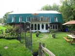 Country home in St-Cesaire, Monteregie (Montreal South Shore)