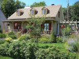 Country home in Ile d'Orleans St-Jean, Quebec North Shore