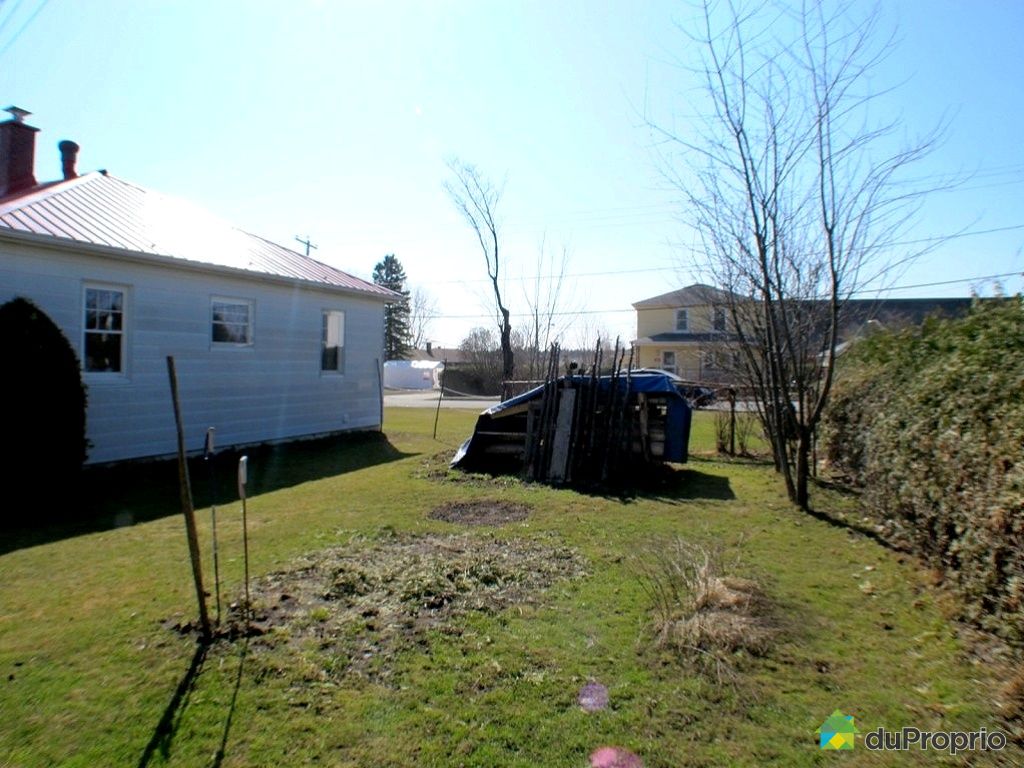 Maison vendu East Angus, immobilier Québec DuProprio 307231 Maison vendu East Angus, immobilier Québec DuProprio 307231