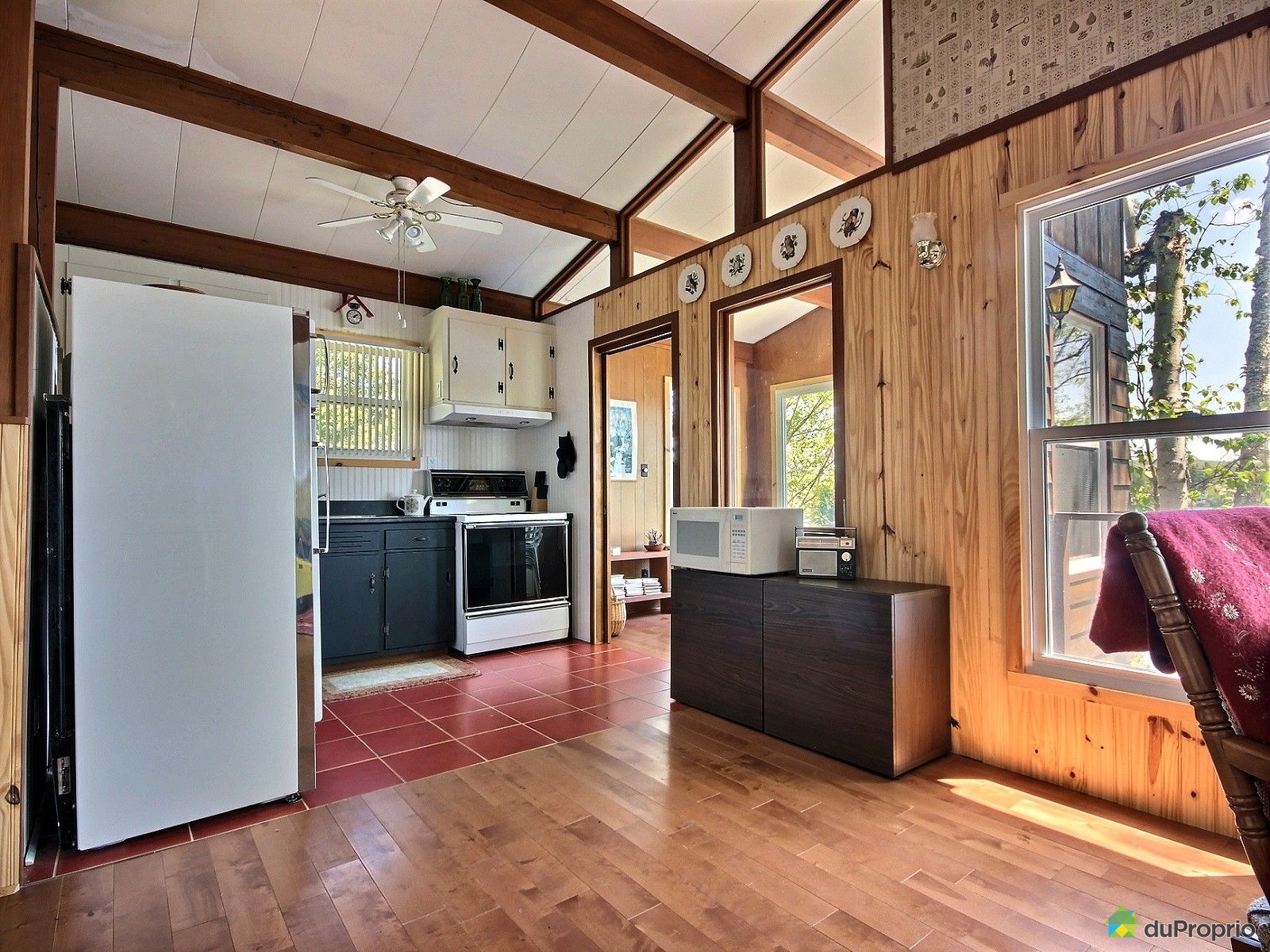 Chalet à vendre StMathieuDuParc, 421 chemin Lac Goulet, immobilier