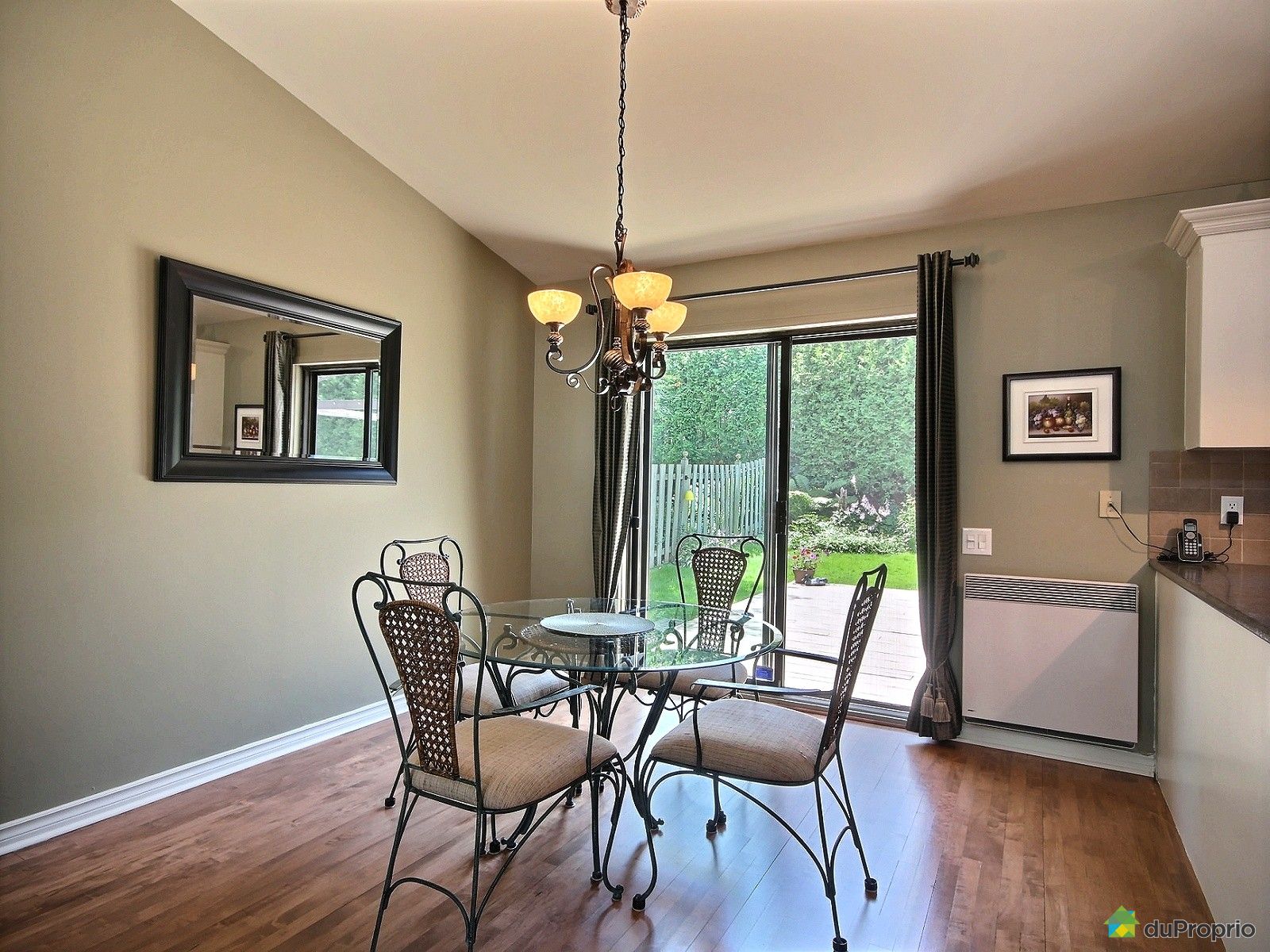 House sold in Montreal DuProprio 537873