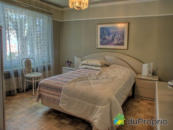 Chambre du logement - 1er &eacute;tage