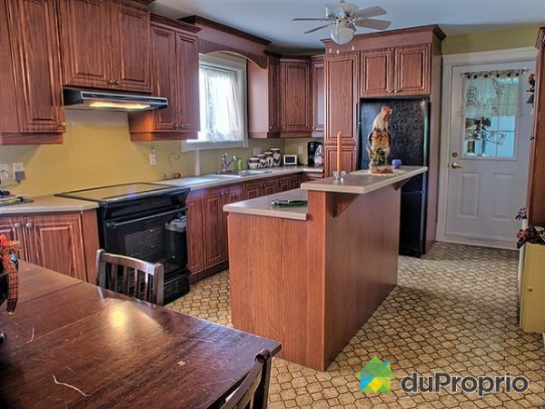 Cuisine - Logement pour propri&eacute;taire occupant (rez-de-chauss&eacute;e)