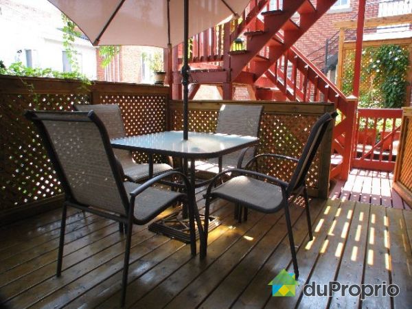 Terrasse - Terrasse:  La plus belle de Lachine!