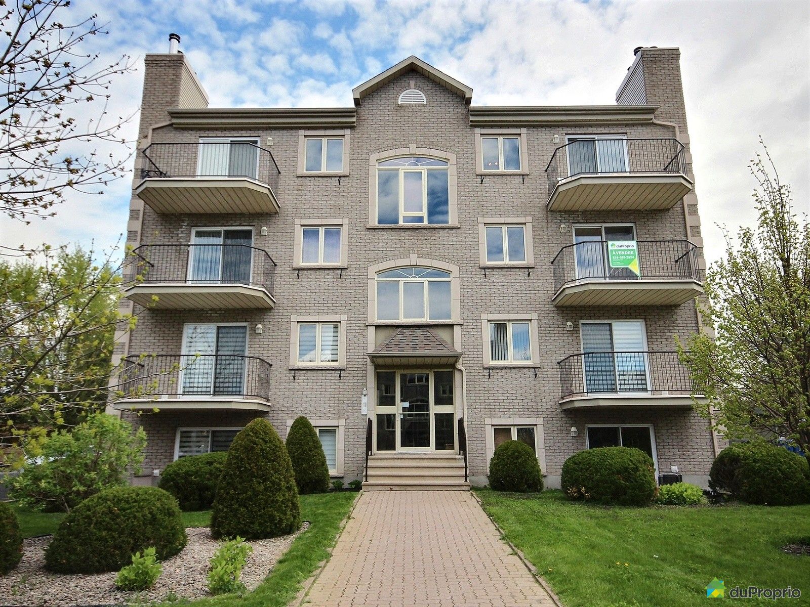 Condo à vendre MontStHilaire, 327 rue OlivaDelage Mont StHilaire, immobilier Québec Condo à vendre MontStHilaire, 327 rue OlivaDelage Mont StHilaire, immobilier Québec