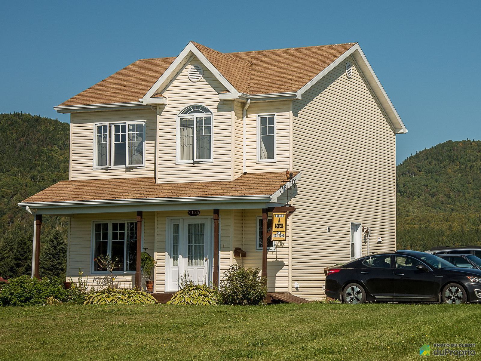 Maison à vendre Les Éboulements, 2135 route du Fleuve, immobilier