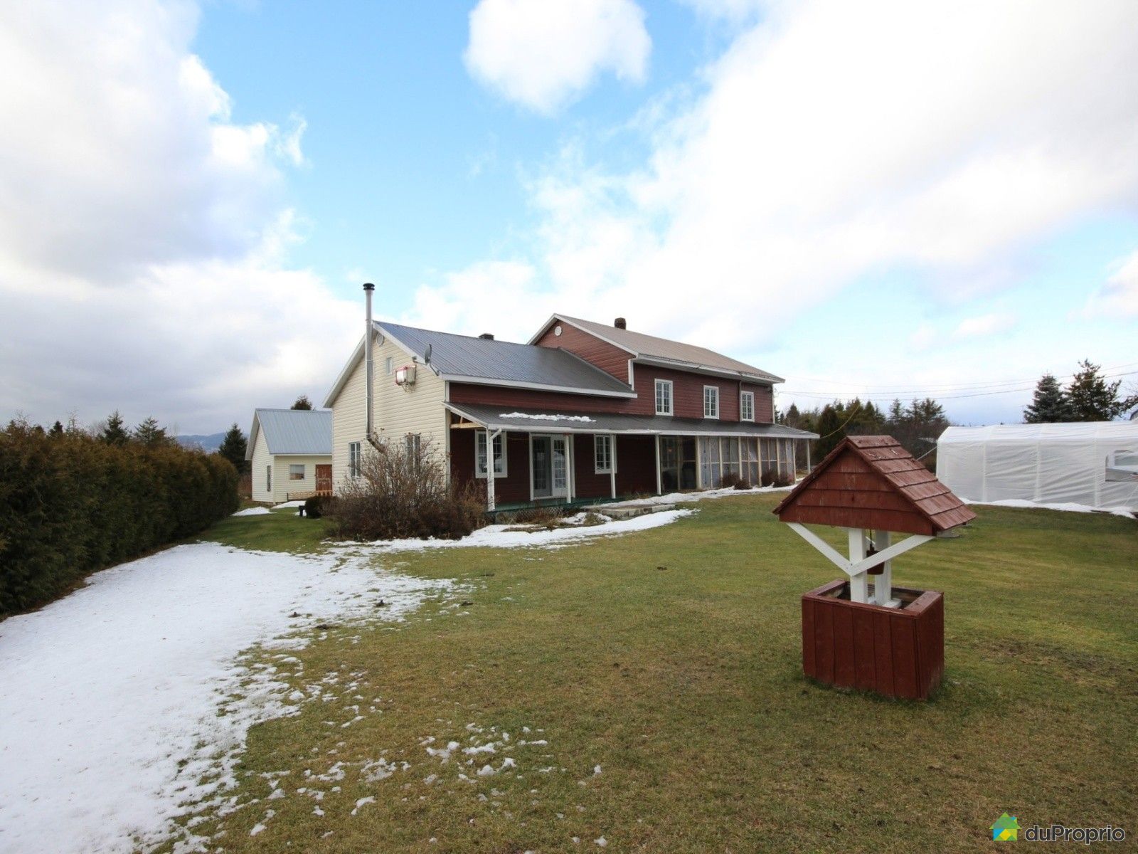 Maison à vendre StUrbain, 31 rang SaintJérôme, immobilier Québec