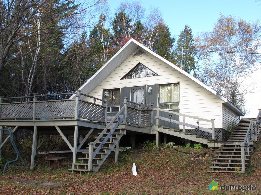 Chalet à vendre StMathieuDeRioux, 278 chemin du Lac Nord, immobilier