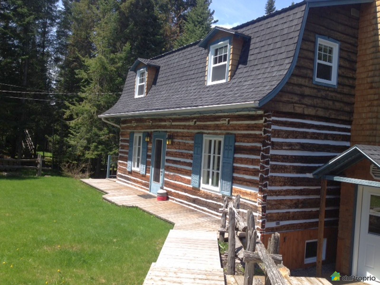 Chalet vendu SteAgatheDesMonts, immobilier Québec DuProprio 599363