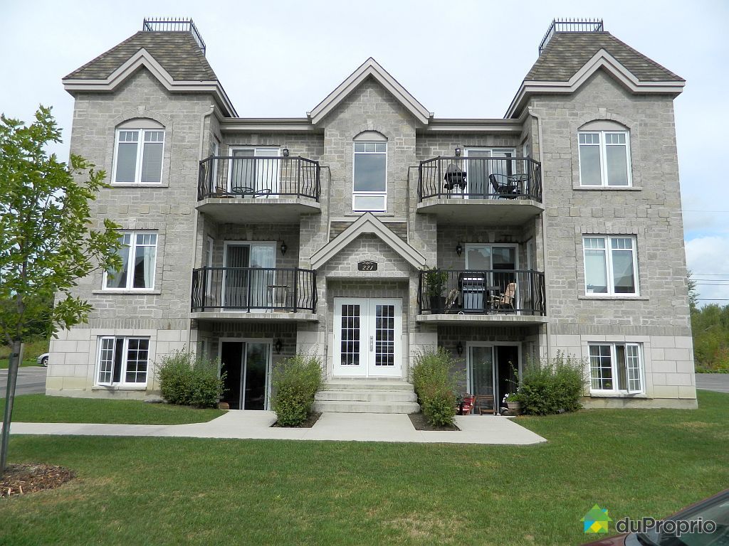 Condo à vendre StEustache, 2221, rue des Lys, immobilier Québec