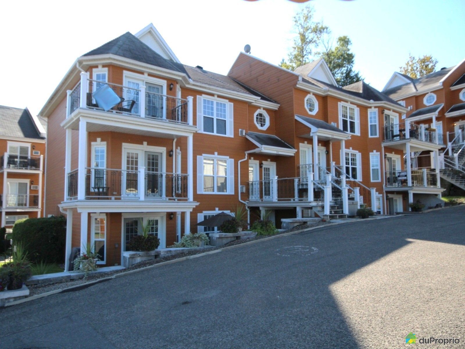 Condo à vendre StSauveur, A840 chemin Avila, immobilier Québec