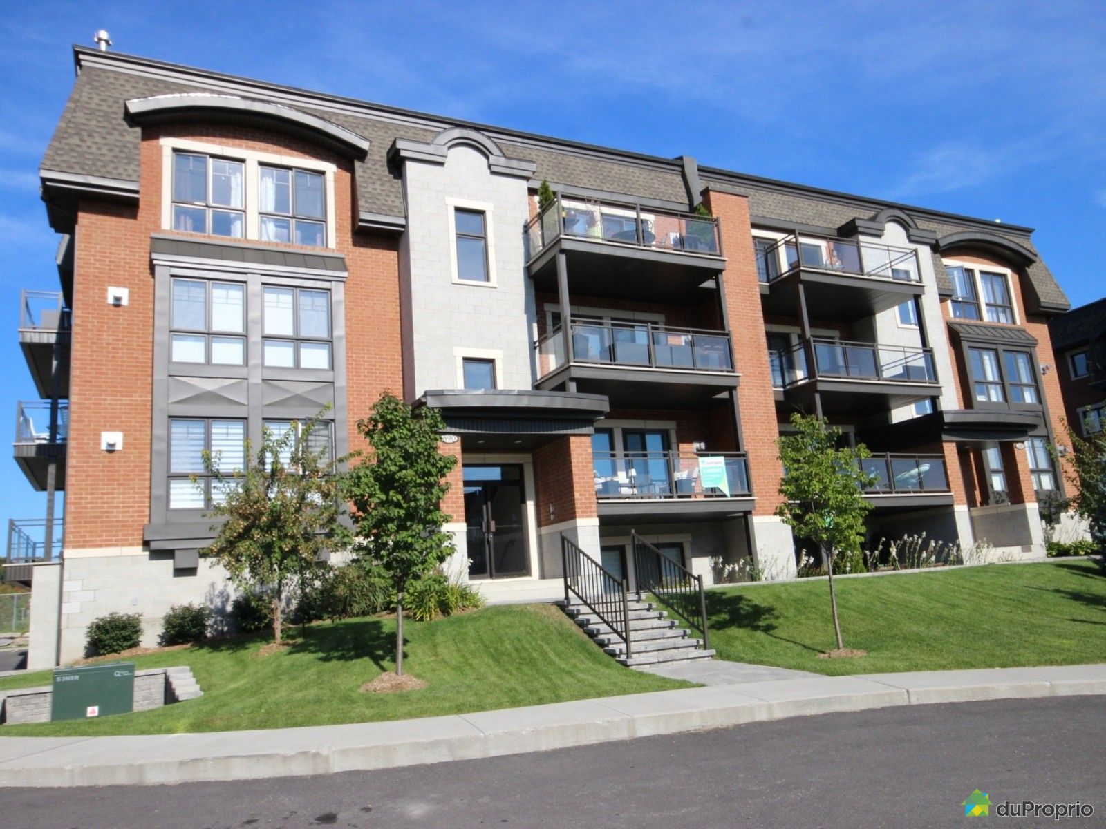 Condo à vendre SteTherese, 201590 rue Jacques Lavigne, immobilier Québec DuProprio 548020